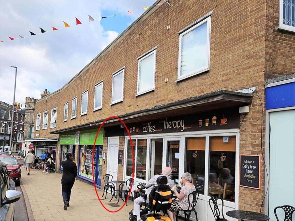 Charming 1-Bed Apartment In Cromer Town Centre מראה חיצוני תמונה