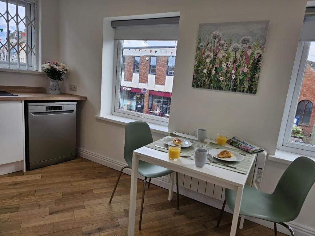 Charming 1-Bed Apartment In Cromer Town Centre מראה חיצוני תמונה